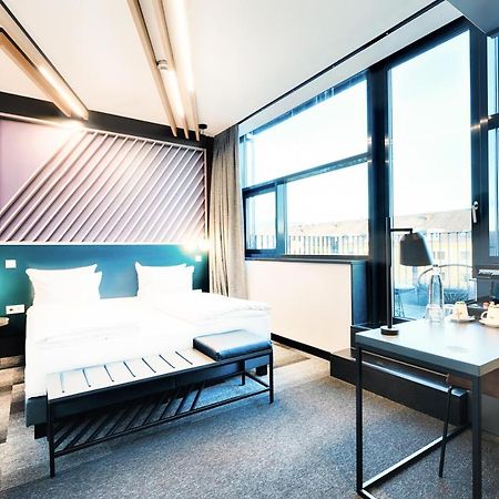 B&B Hotel Muenchen-Moosach 외부 사진