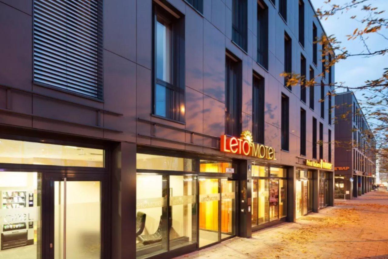 B&B Hotel Muenchen-Moosach 외부 사진