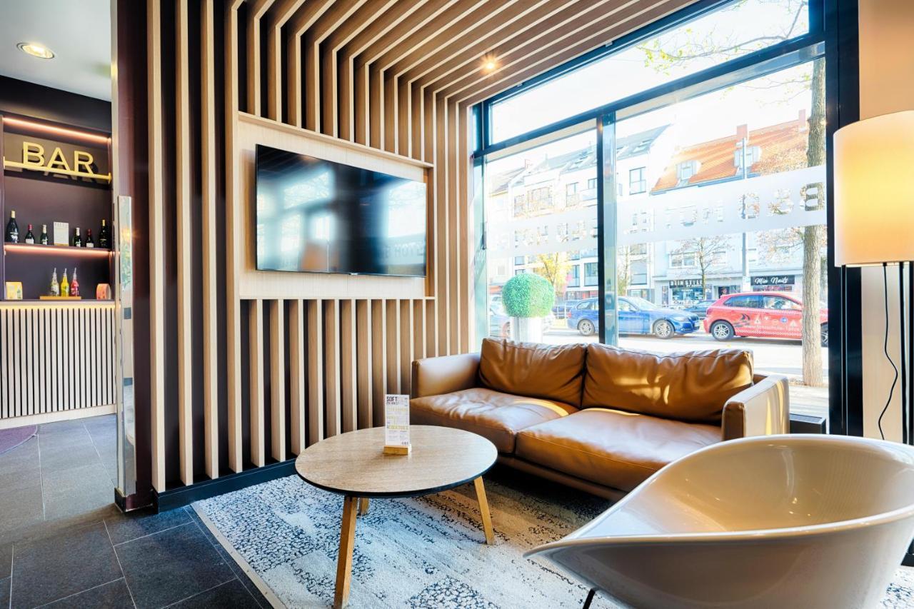 B&B Hotel Muenchen-Moosach 외부 사진