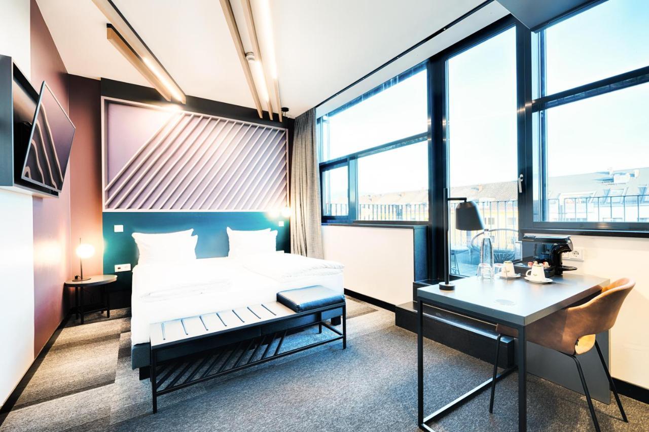 B&B Hotel Muenchen-Moosach 외부 사진