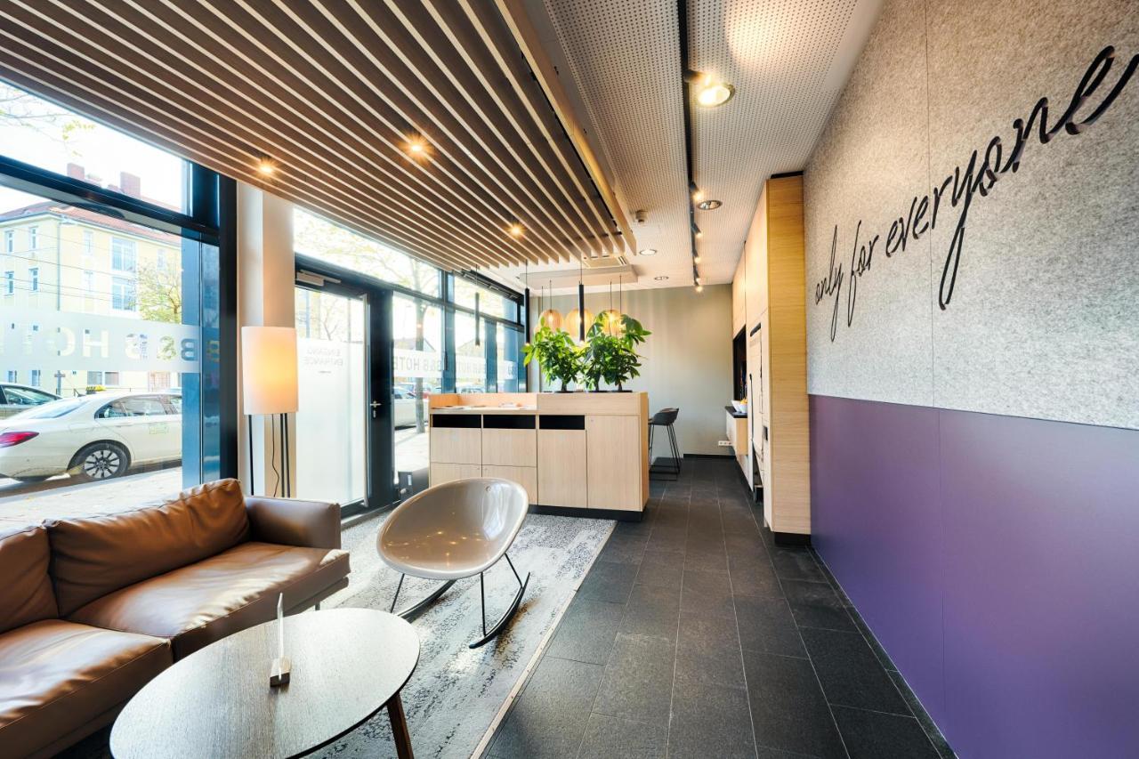 B&B Hotel Muenchen-Moosach 외부 사진